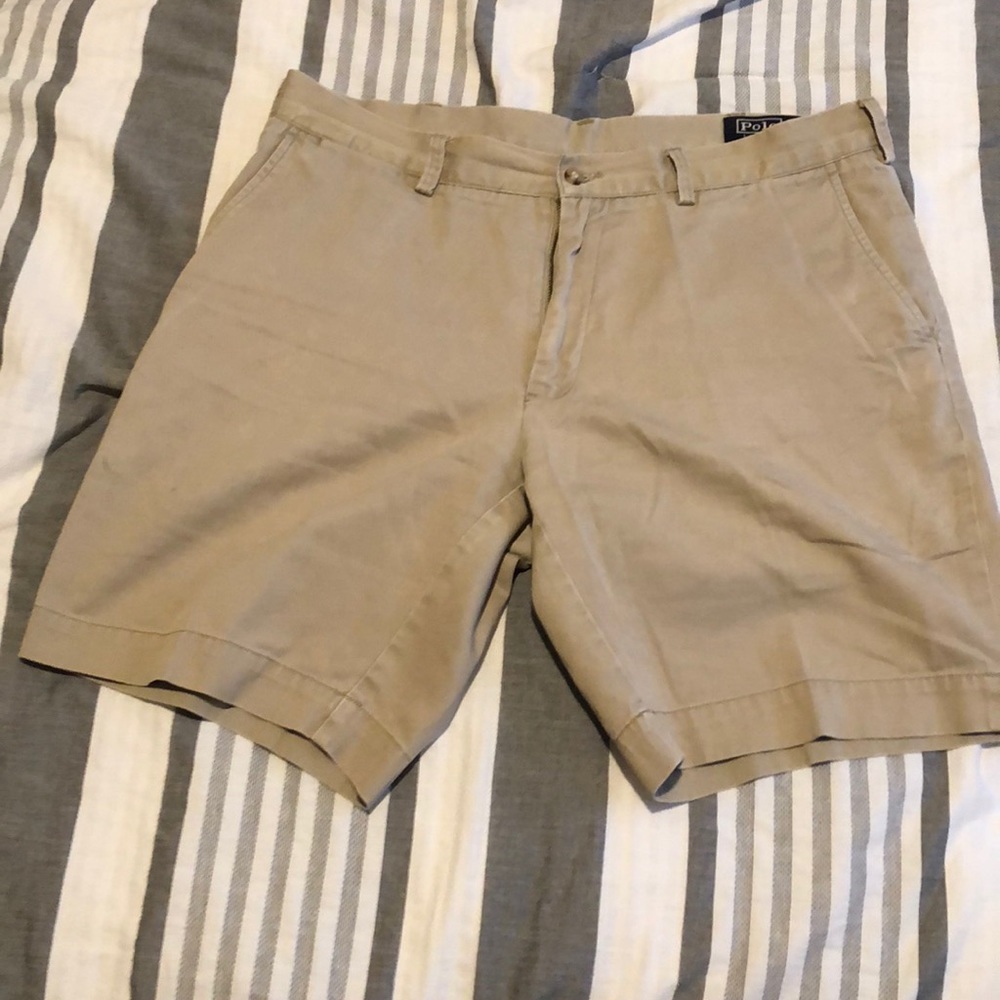 Polo shorts size 35